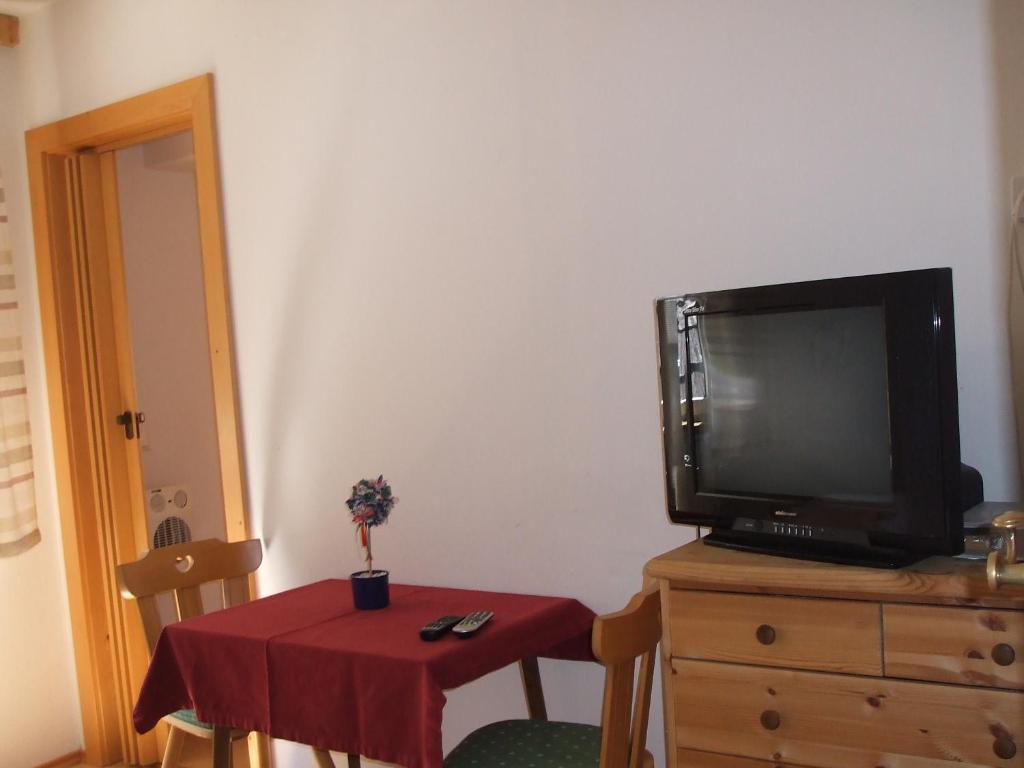 Familiengasthof Zirmhof Malta Zimmer foto